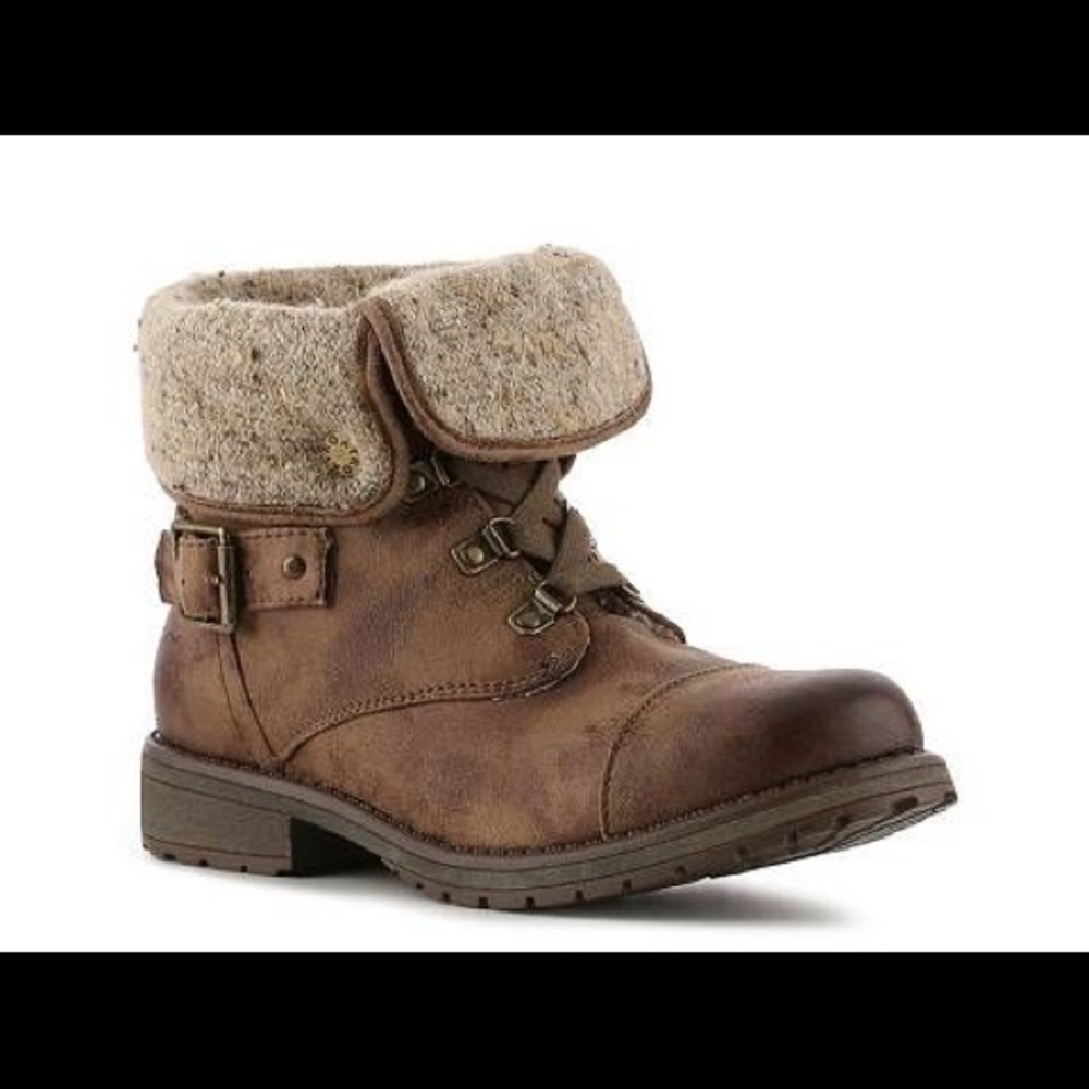 Roxy Thompson Boots